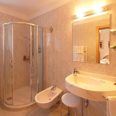 Erlhof Deluxe 3*
